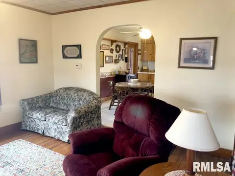 27611 E Il Hwy 9, Canton, IL 61525 photo 5