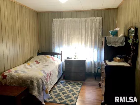 27611 E Il Hwy 9, Canton, IL 61525 photo 15