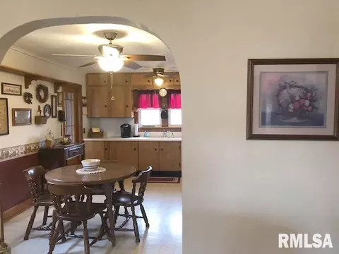 27611 E Il Hwy 9, Canton, IL 61525 photo 11