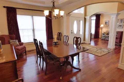 724 S Copperpoint Dr, Dunlap, IL 61525 photo 7