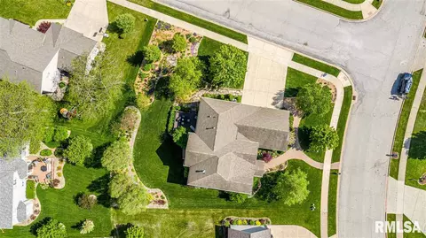 724 S Copperpoint Dr, Dunlap, IL 61525 photo 36