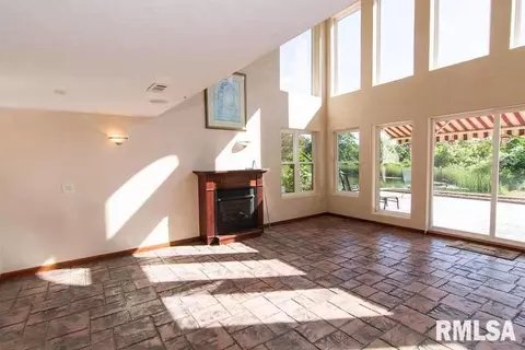 539 Justa, Metamora, IL 61548 photo 4