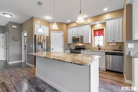 5002 S Whittingham Cv, Mapleton, IL 61547 photo 14