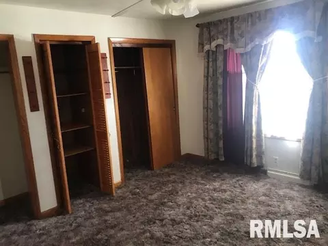 107 Robin Rd, Macomb, IL 61455 photo 10