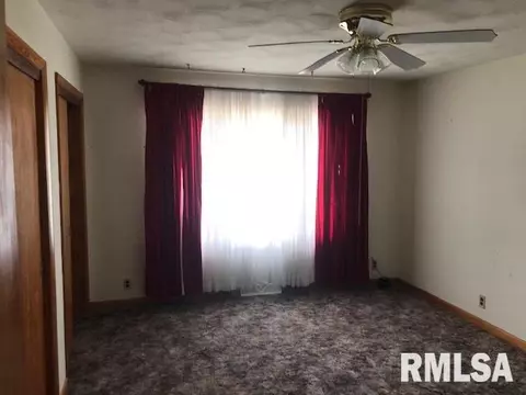 107 Robin Rd, Macomb, IL 61455 photo 13