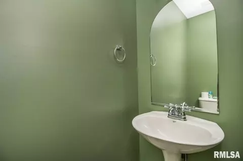 1603 W Meadowview Dr, Dunlap, IL 61525 photo 16