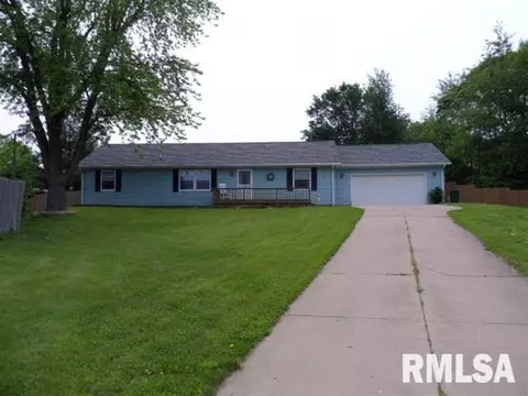 7 Fox Point Ct, Pekin, IL 61554 photo 1