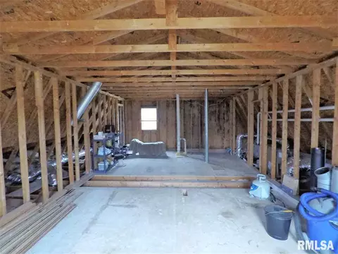 18175 River Rd, Danvers, IL 61732 photo 24