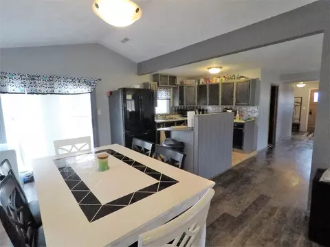 18175 River Rd, Danvers, IL 61732 photo 15