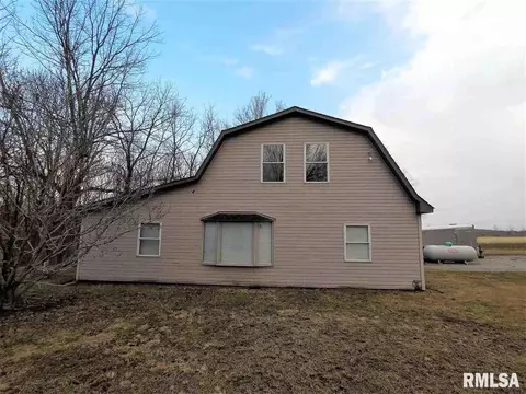 18175 River Rd, Danvers, IL 61732 photo 3
