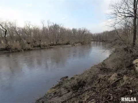 18175 River Rd, Danvers, IL 61732 photo 11