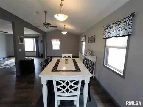 18175 River Rd, Danvers, IL 61732 photo 16