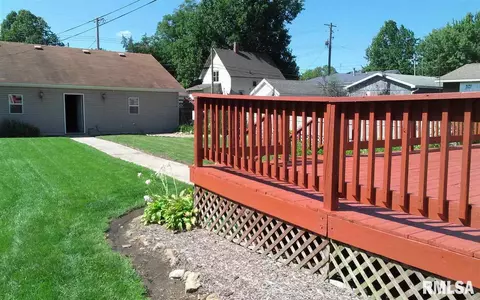 524 S 1st Ave, Canton, IL 61520 photo 24