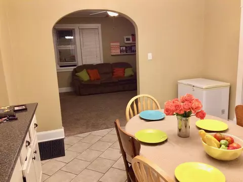 329 S Dudley St, Macomb, IL 61455 photo 5
