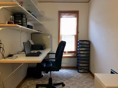 329 S Dudley St, Macomb, IL 61455 photo 18