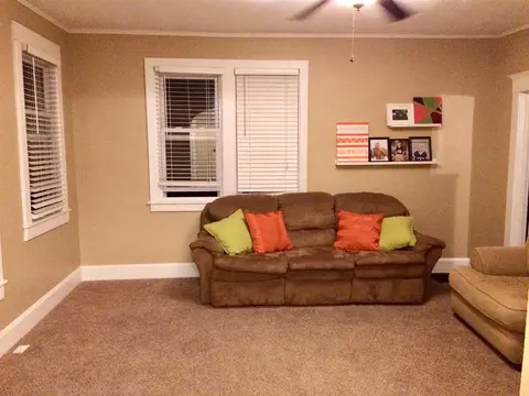 329 S Dudley St, Macomb, IL 61455 photo 3