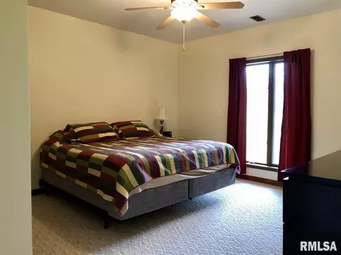 4 Marty Ln, Macomb, IL 61455 photo 31