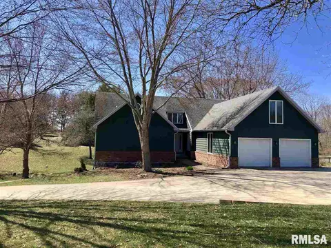 4 Marty Ln, Macomb, IL 61455 photo 1