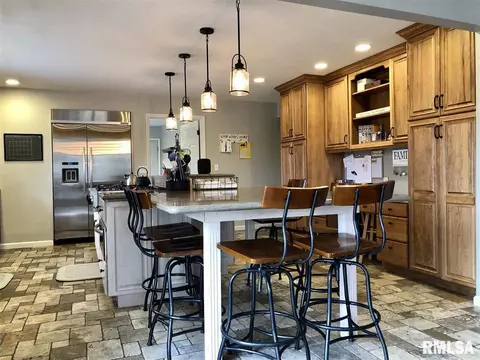 4 Marty Ln, Macomb, IL 61455 photo 13
