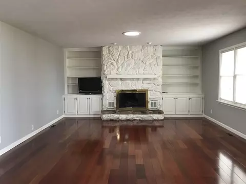 1410 Hampton Rd, Washington, IL 61571 photo 5