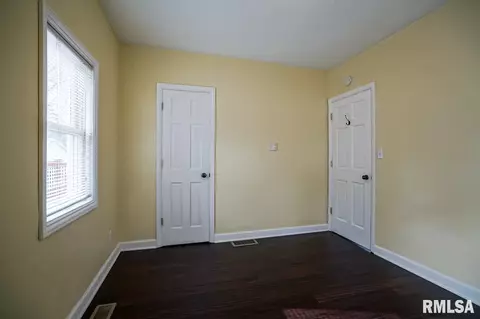 703 S Main St, Eureka, IL 61530 photo 20