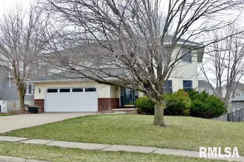 1904 Century Dr, Eureka, IL 61530 photo 2