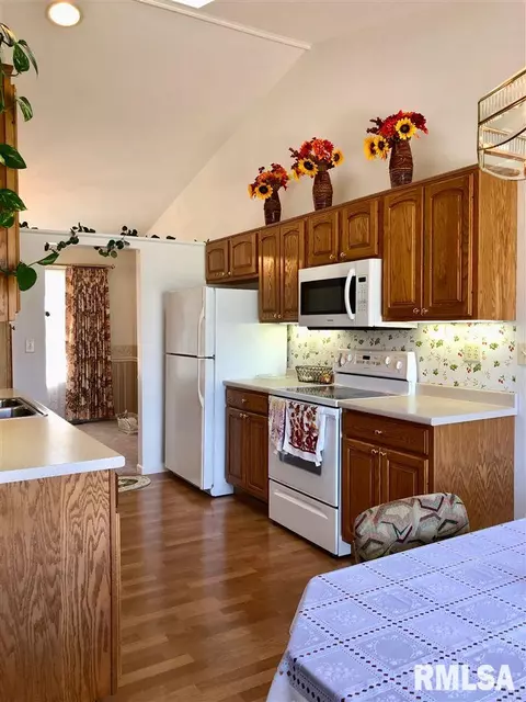 1206 Grand Ave, Macomb, IL 61455 photo 14