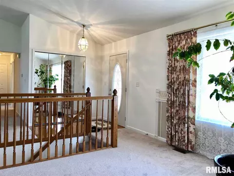 1206 Grand Ave, Macomb, IL 61455 photo 7