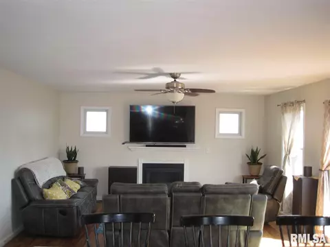 1101 Devon Ln, Washington, IL 61571 photo 15