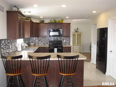 1101 Devon Ln, Washington, IL 61571 photo 11