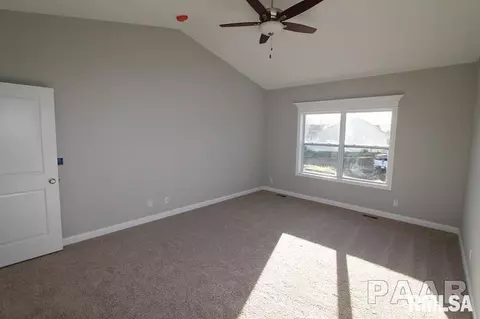 11300 N Chesapeake Ln, Dunlap, IL 61525 photo 10