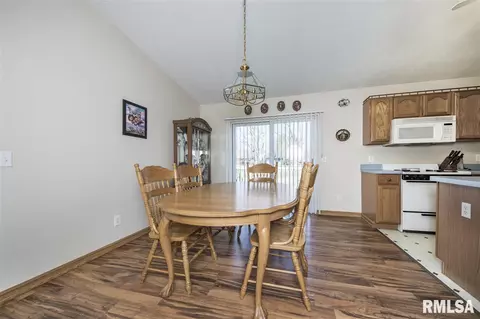 4649 S King Arthur Ct, Mapleton, IL 61547 photo 7