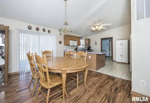 4649 S King Arthur Ct, Mapleton, IL 61547 photo 8