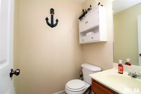 11408 N Casey Ct, Dunlap, IL 61525 photo 9