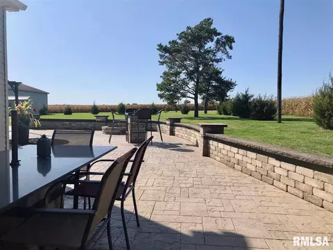 1524 Candy Ln, Macomb, IL 61455 photo 29
