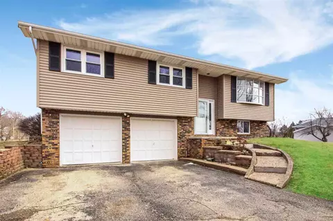 4304 S Banbury Cove Cv, Mapleton, IL 61547 photo 1