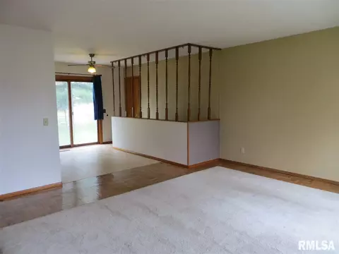 310 Circle Dr, Morton, IL 61550 photo 5