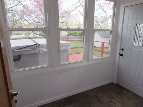 505 James St, Eureka, IL 61530 photo 16