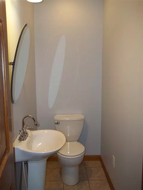 111 N Major, Eureka, IL 61530 photo 9