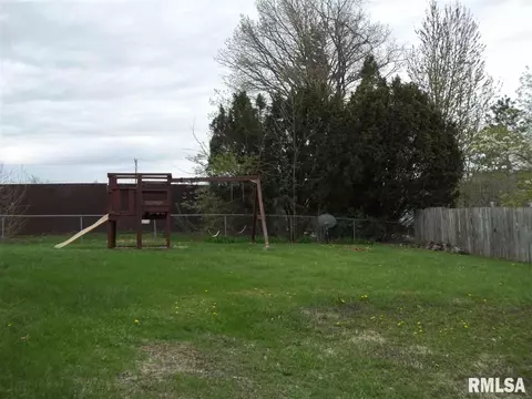 111 N Major, Eureka, IL 61530 photo 29