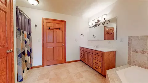 104 Pieper Cir, Delavan, IL 61734 photo 32
