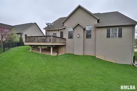 714 W Copperfield Dr, Dunlap, IL 61525 photo 4