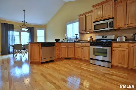 714 W Copperfield Dr, Dunlap, IL 61525 photo 17