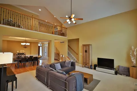 714 W Copperfield Dr, Dunlap, IL 61525 photo 9