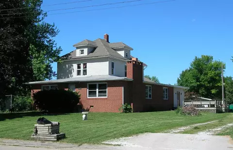 1400 Maple Ave, Macomb, IL 61455 photo 5