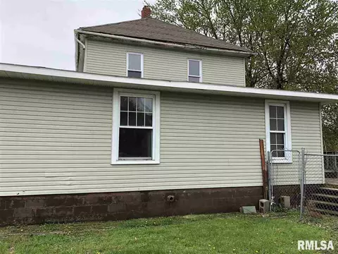 1400 Maple Ave, Macomb, IL 61455 photo 8
