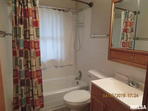 215 Murphy, Metamora, IL 61548 photo 10
