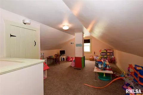 904 E Adams, Washington, IL 61571 photo 14