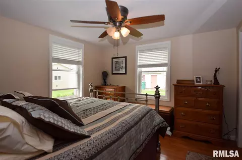 904 E Adams, Washington, IL 61571 photo 10