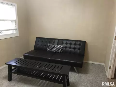 308 E Summit St, Macomb, IL 61455 photo 11